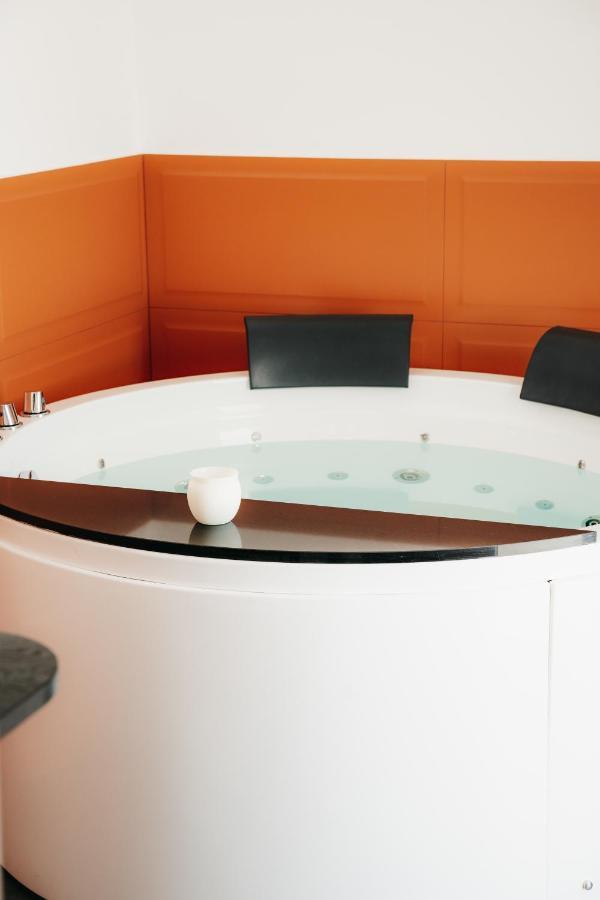 Le Canne Pool And Relax Pulsano Luaran gambar