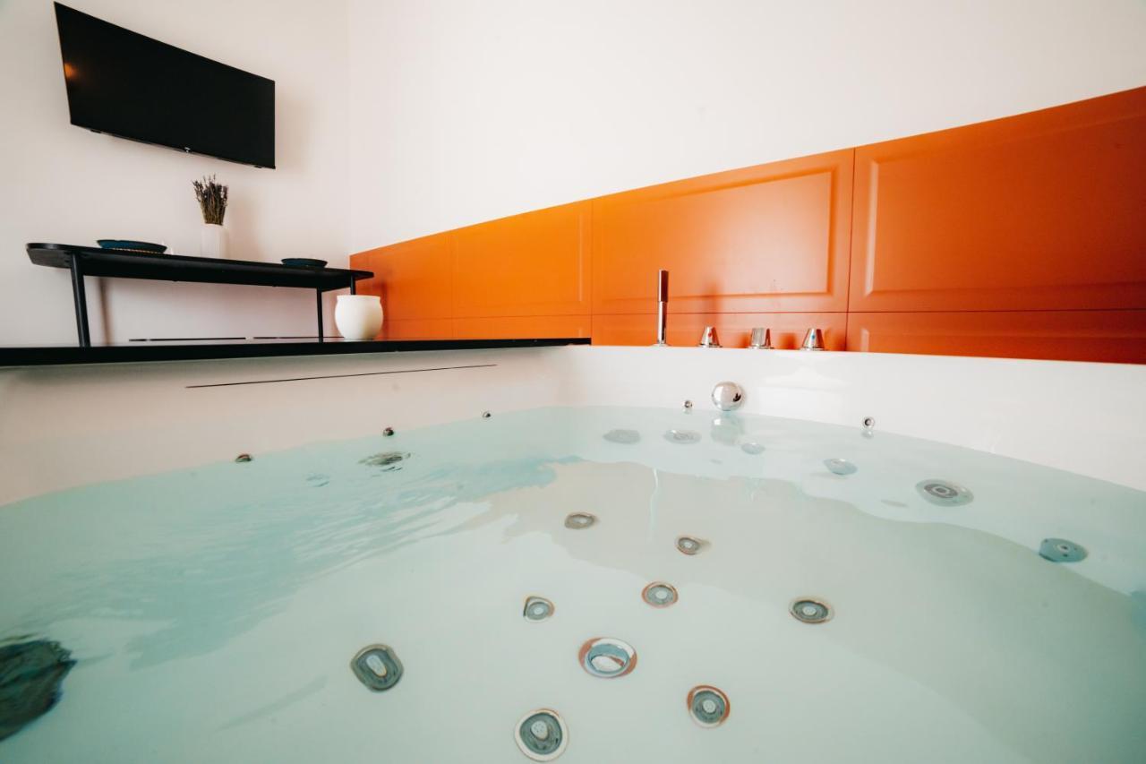 Le Canne Pool And Relax Pulsano Luaran gambar